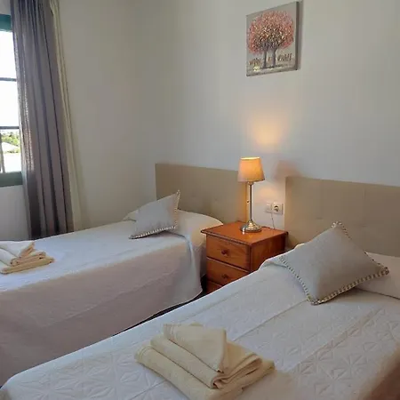 Martina فيلة بلايا بلانكا